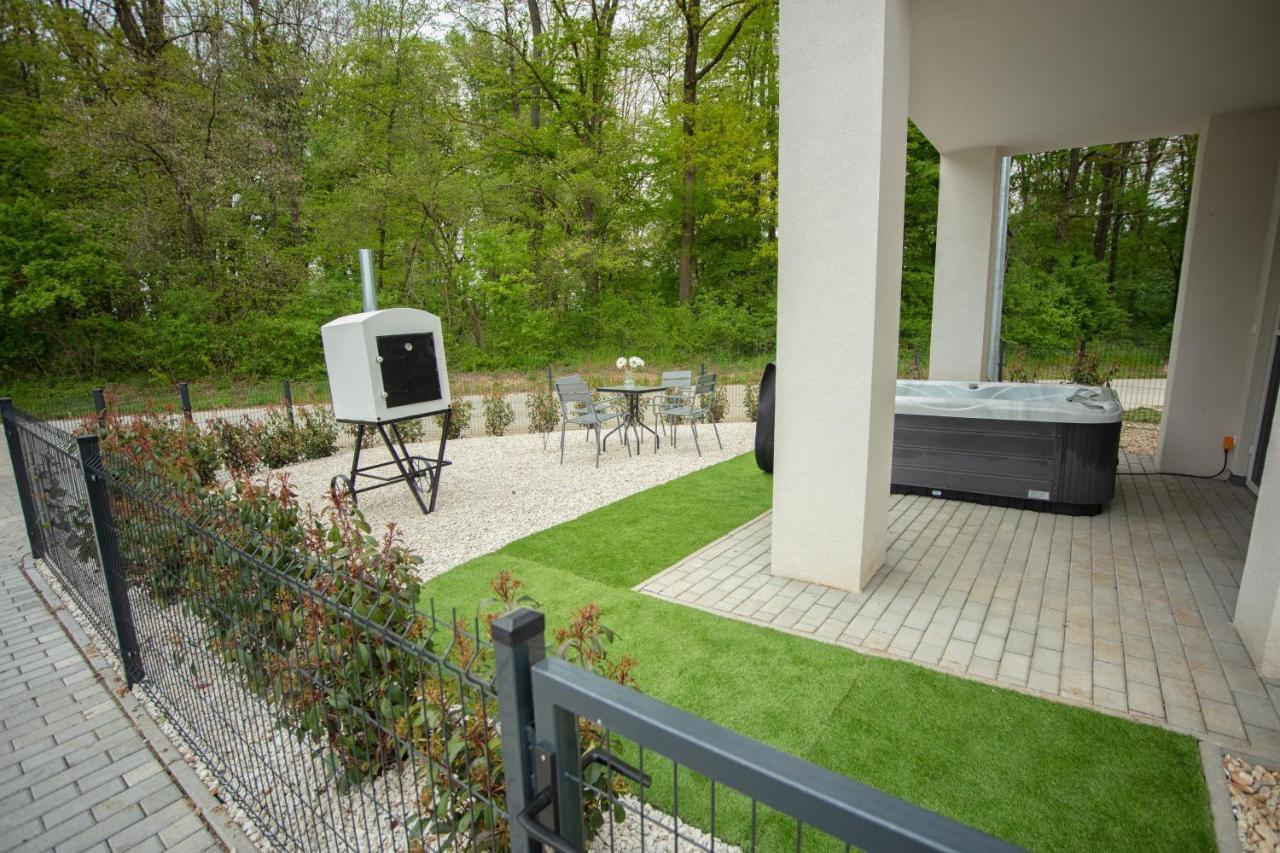 Forest Luxory Ii. Apartman Sárvár Exterior foto